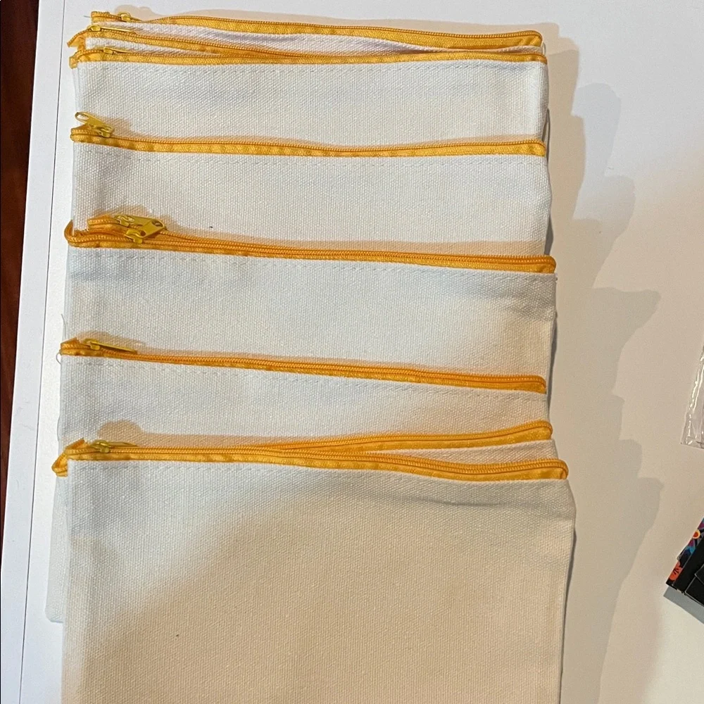 10 piece Set of Cream and Yellow Zipper Pouches New
